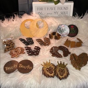 Wooden Accessories Lot!
